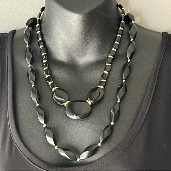 Napier Vintage Black & Gold Beaded Necklaces-18”, 25”- and Clip On Earrings - Picture 6 of 8